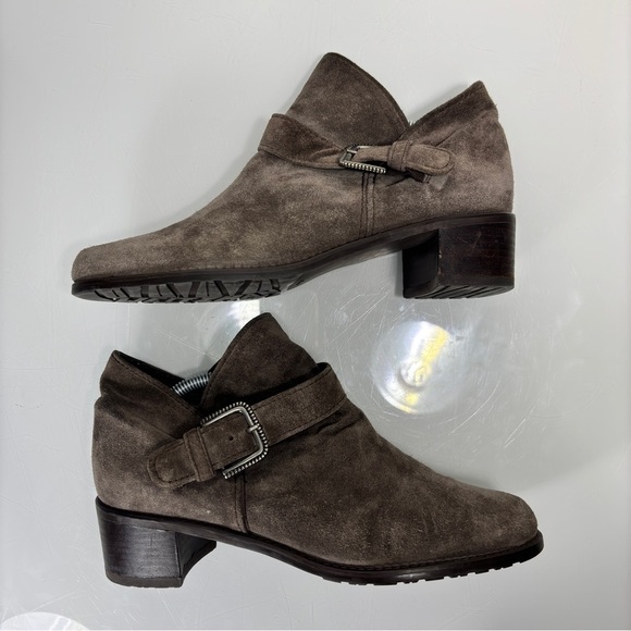 Stuart Weitzman Gray Tan Suede Buckle Strap Accent Desert Booties Size 8 - Picture 5 of 11